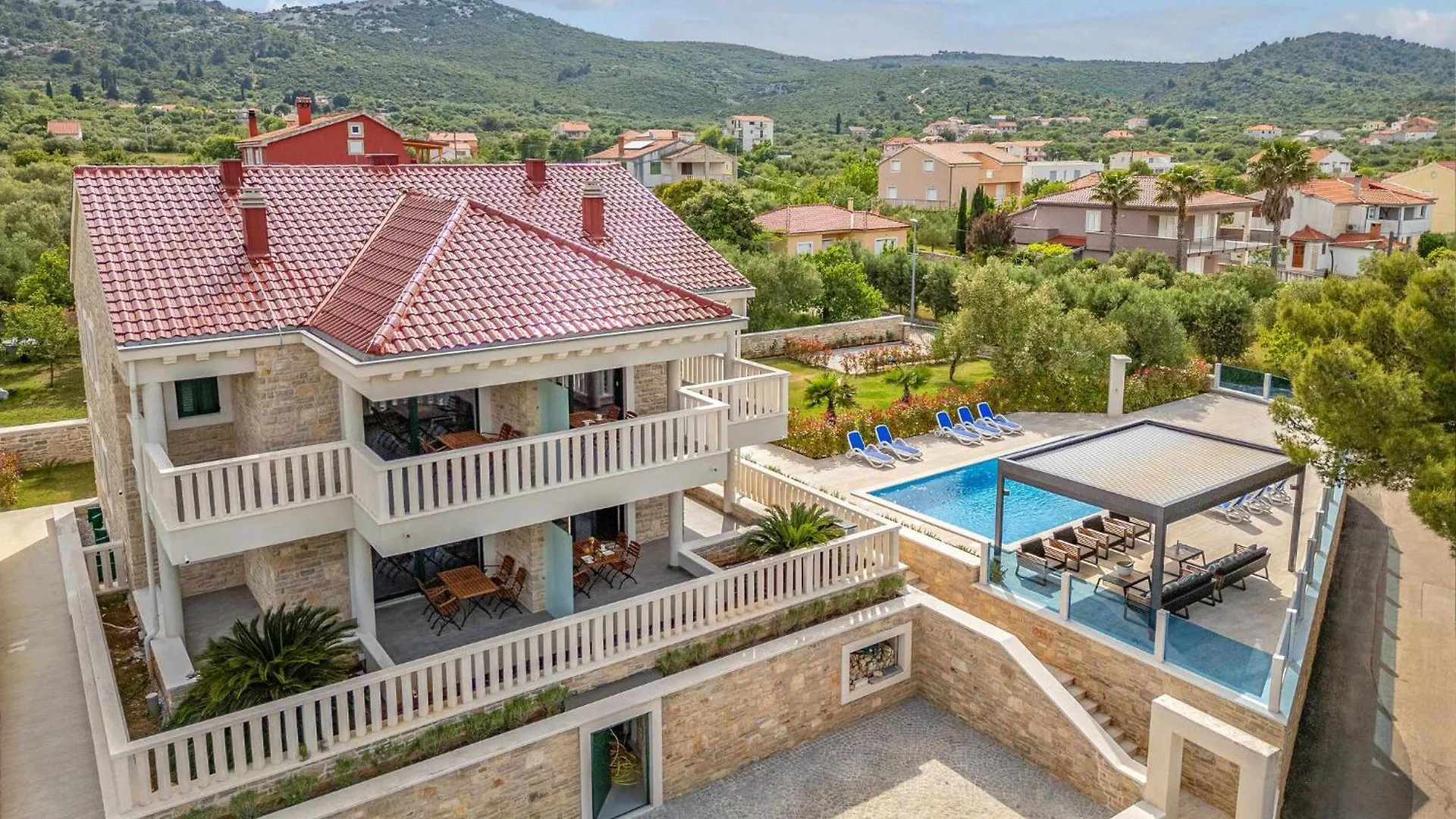 Awesome Apartment In Mrljane With Kitchen 0*,  Croacia
